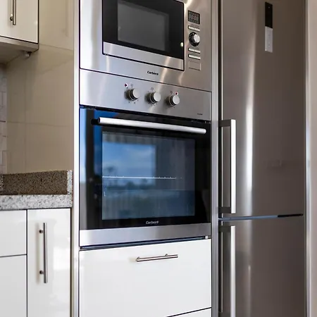 Lejlighed Ocean Panorama - 3 Ac Bedrooms, Private Garage, Pool, 2 Bathrooms, Tv Channels *