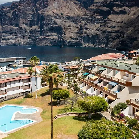 Ocean Panorama - 3 Ac Bedrooms, Private Garage, Pool, 2 Bathrooms, Tv Channels *